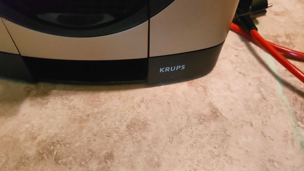 Кафемашина Krups KP110 за капсули dolce dusto/ долче густо