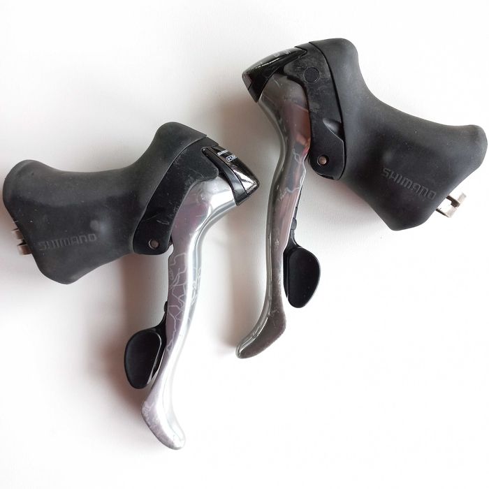 manete Shimano 105  2x9 3x9 viteze  ST-5510