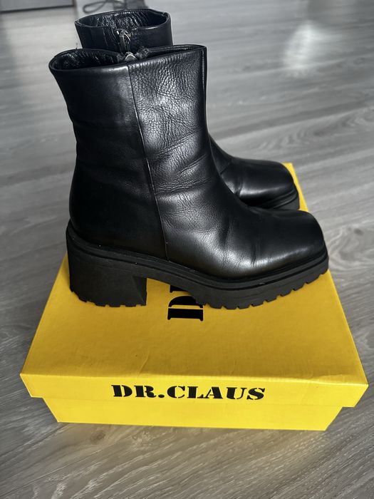 Продам ботинки женские 38 размер