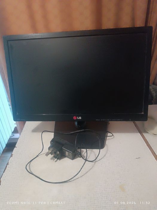 LG Flatron W1943S в хорошем рабочем состоянии.