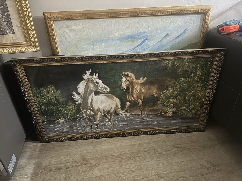 Картины и предметы декора