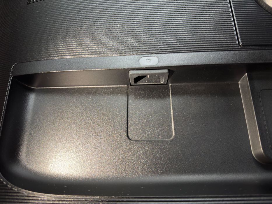 Монитор Samsung 2560x1440