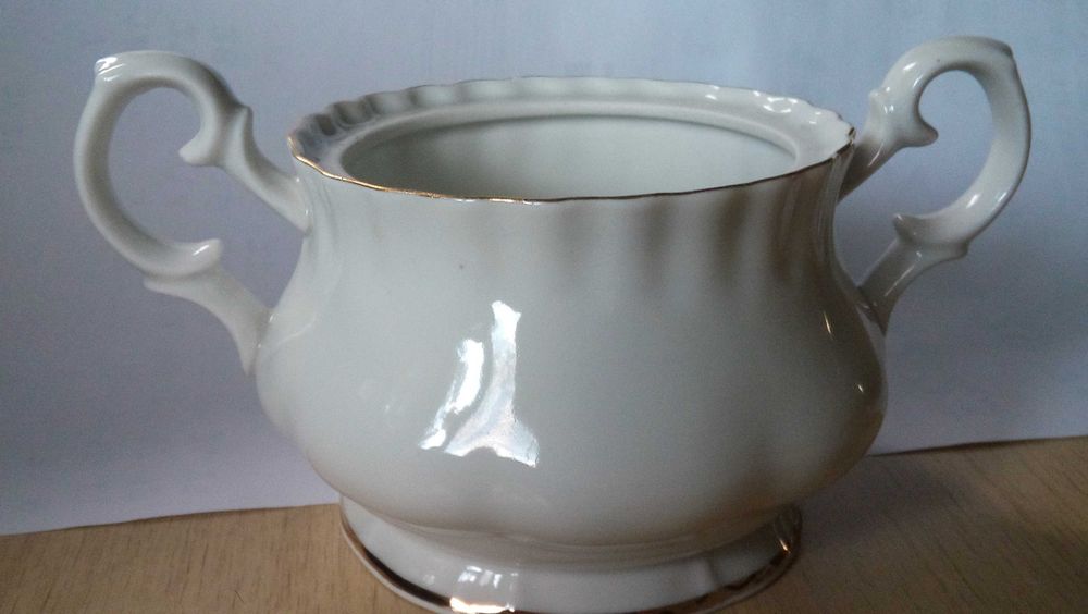 Порцеланови  съдове