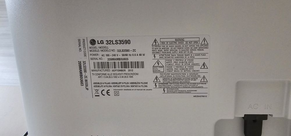 Televizor LG 32LS3590 diagonla 80cm