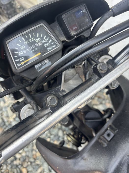 Yamaha XT600- foarte fiabil, 1 cilindru, enduro