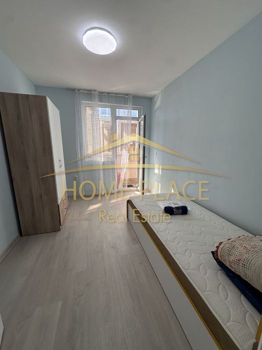 ТРИСТАЕН апартамент под наем - Център