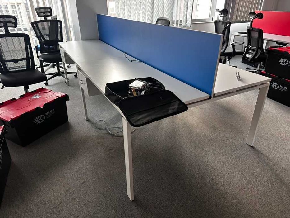 Бенч / офис бюро за 6 работни места – с прегради