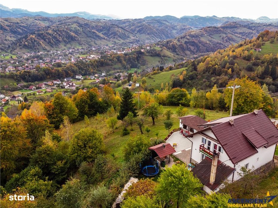 Film! In arena Parcului Natural Piatra Craiului, Magura, Moieciu, Bras