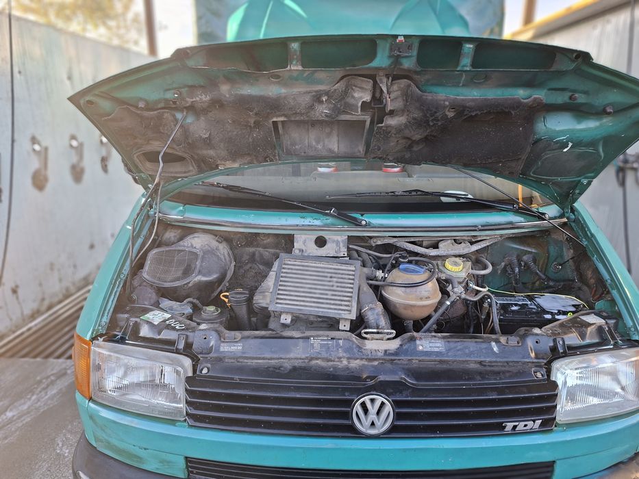 T4 camioneta 2.5 tdi 102 cp