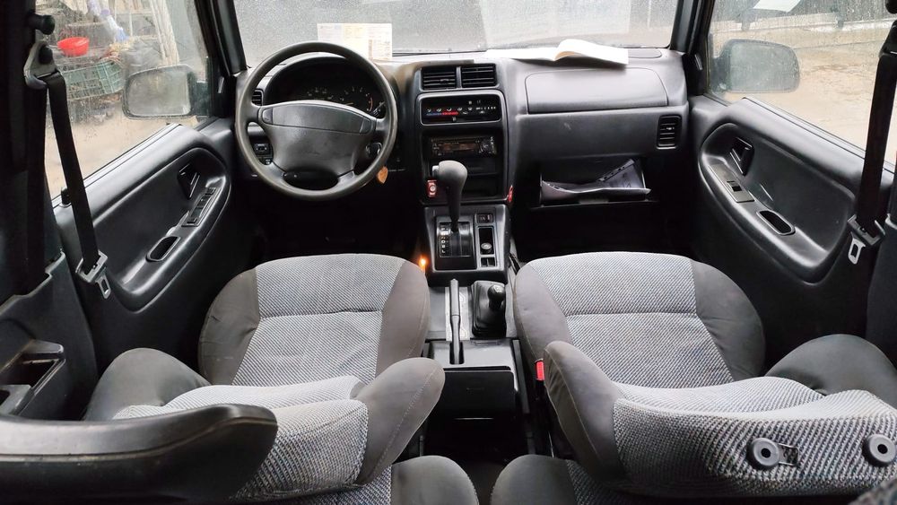 Suzuki Vitara automata 4x4 acte la zi, fiscal.