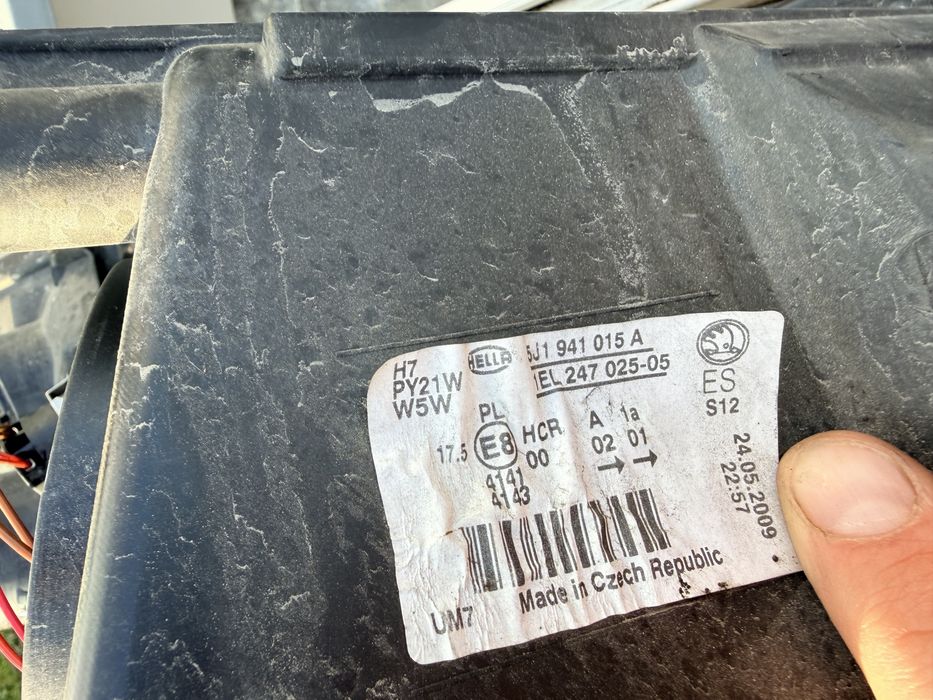 Ляв фар заSkoda Fabia 06-12”