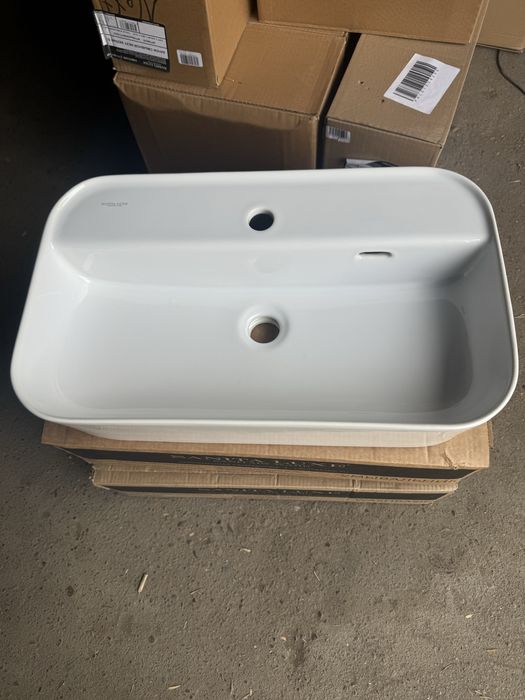 Sanita Накладная раковинa.Товар из первых рук, произведено в России.