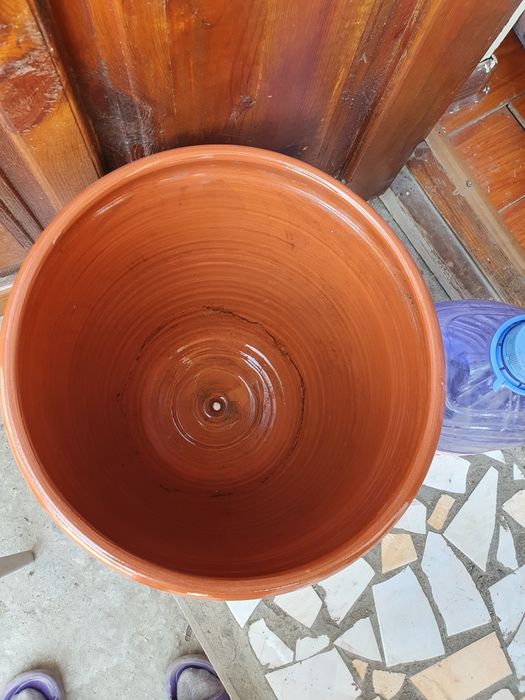 Керамические горшки для цветов