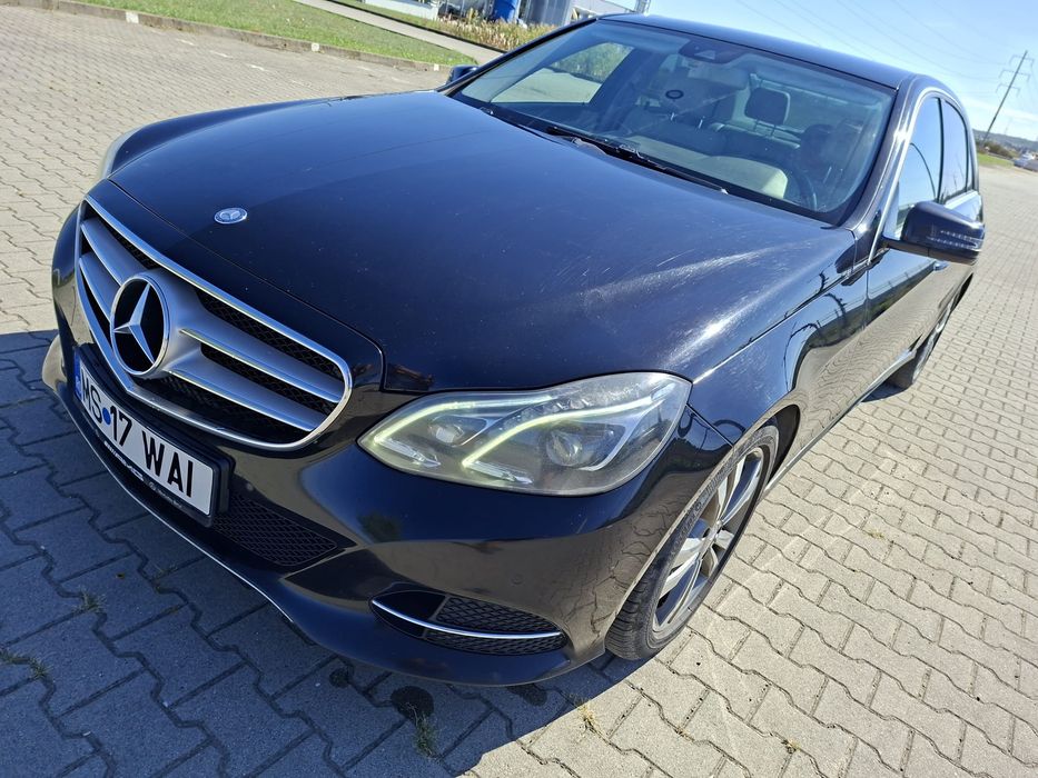 MERCEDES-BENZ E-Class 0 — imagine 5