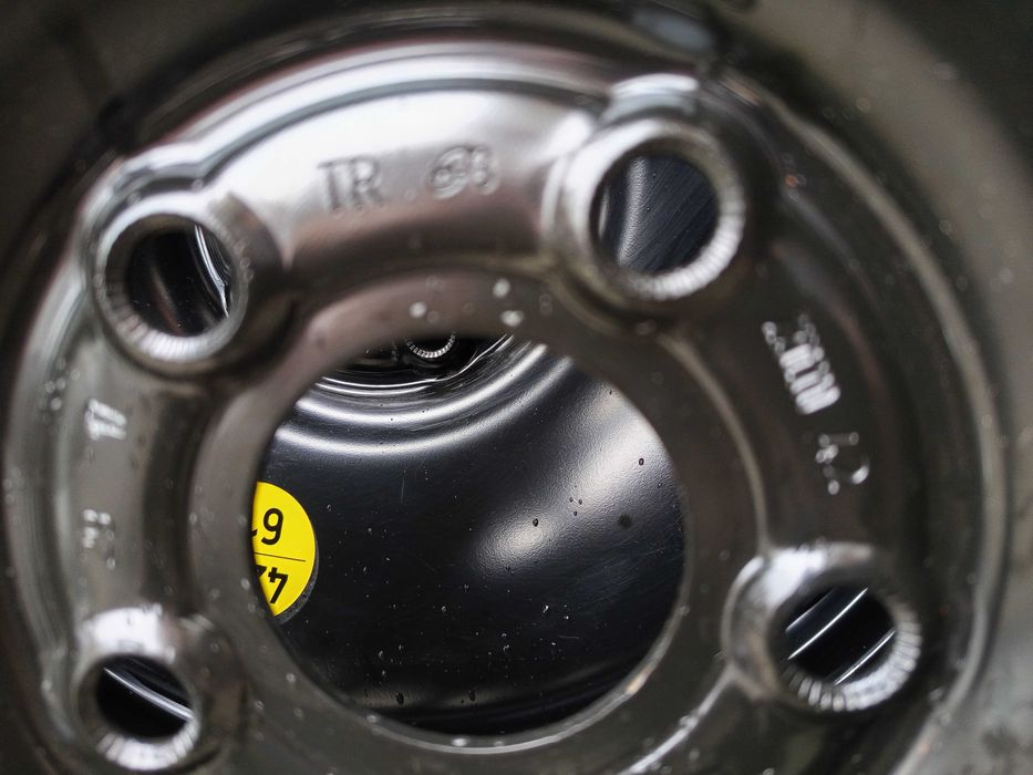 резервна гума патерица за Ауди Мерцедес БМВ 20 или 19 цола нови