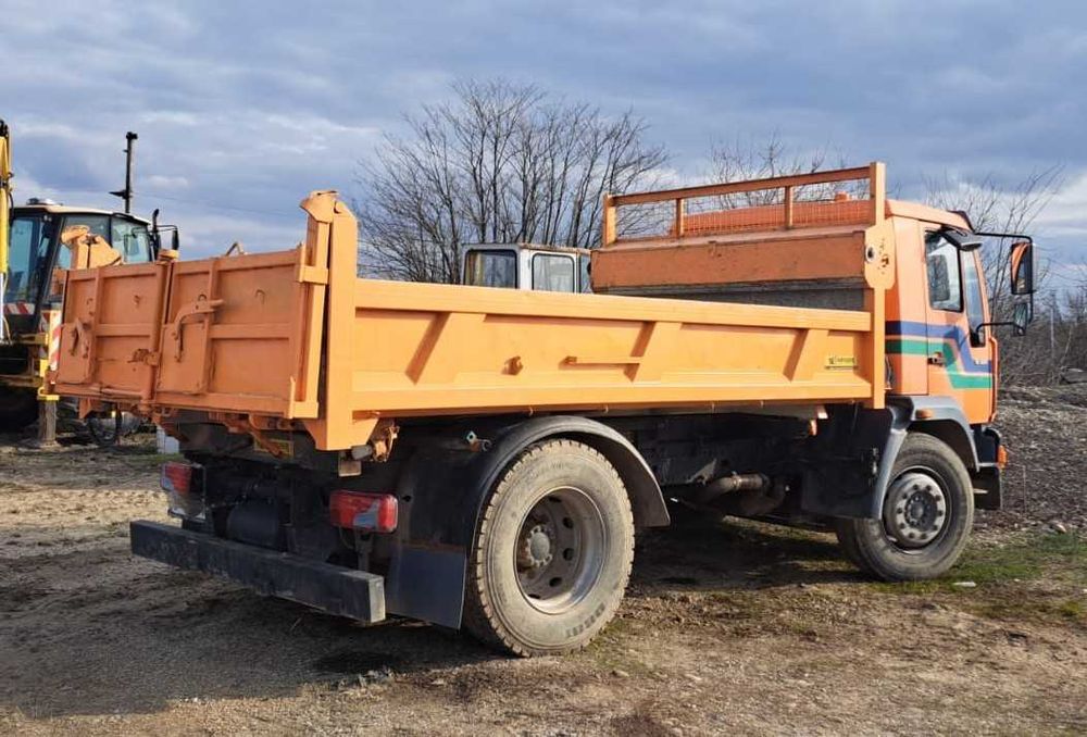 Vand camion basculanta MAN 18.284
