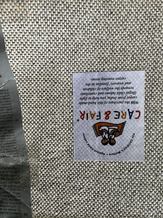 Продава вълнен килим