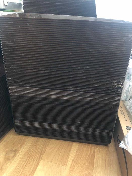 Vand lot ghivece si tavi pentru flori