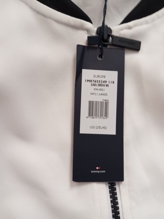 Tommy Hilfiger нова рокля
