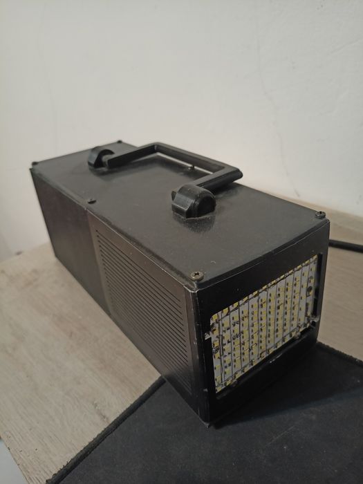 Прожектор фонарик