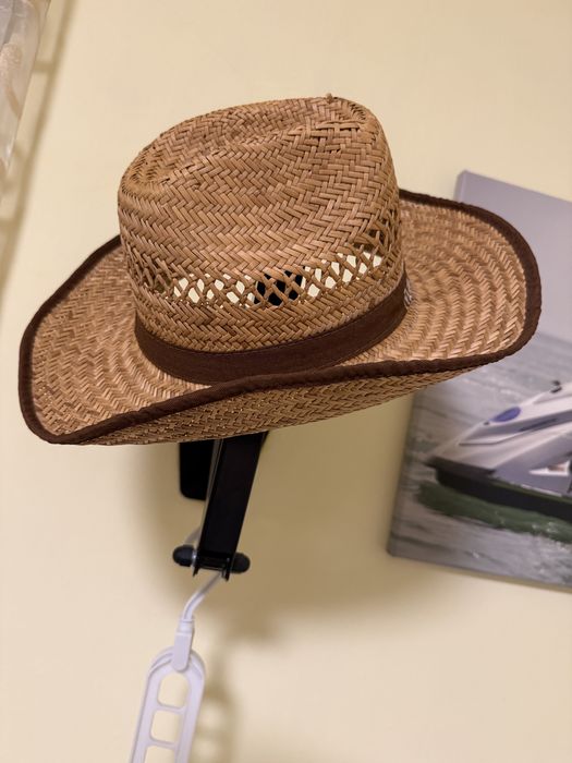 Pălărie Cowboy din paie…