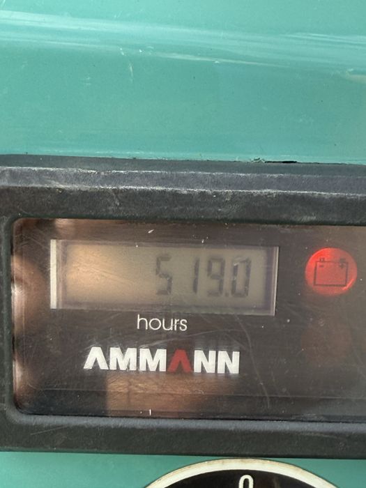 Cilindru compactor cu telecomanda Ammann Rammax picior de oaie 1500 kg