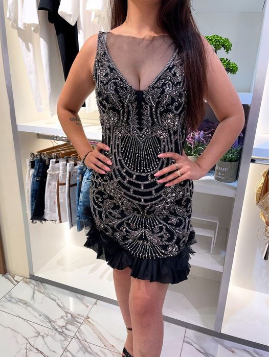 Официална рокля. Ръчна изработка ! Цена по договаряне