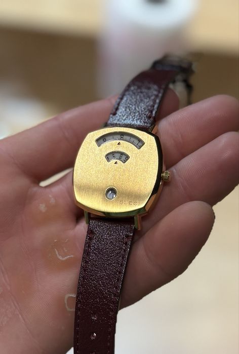 Часовник Gucci grip