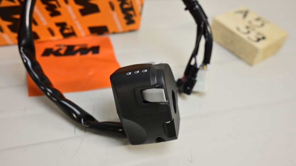 KTM 790 890 DUKE 790 ADVENTURE 2018 - 2023 Bloc comenzi lumini stanga