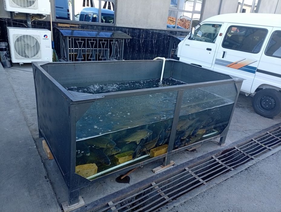 Ассалому алейкум азизлар аквариум ёки хар-хил жихозлар ясаб берамиз