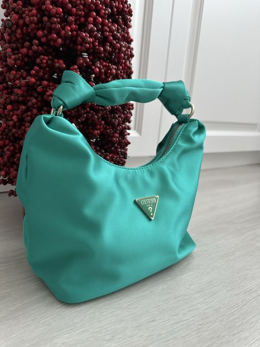 Geanta GUESS turcoaz