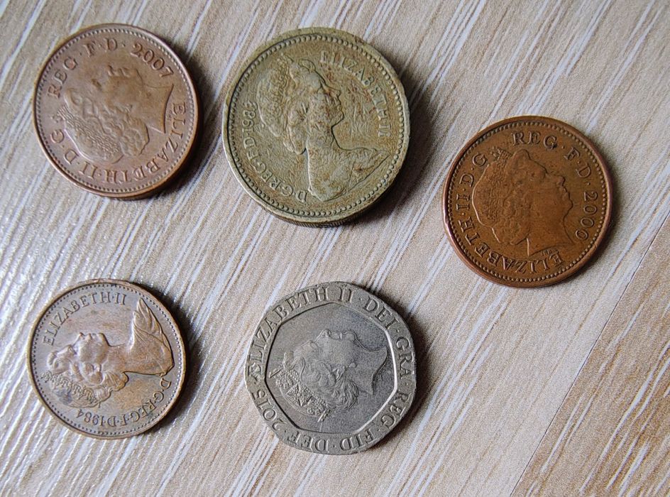 Lot bani/monede vechi românești+one penny 1983/1984