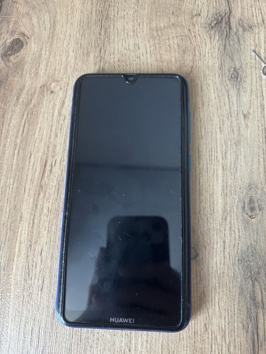 Продам Huawei Y7 2019