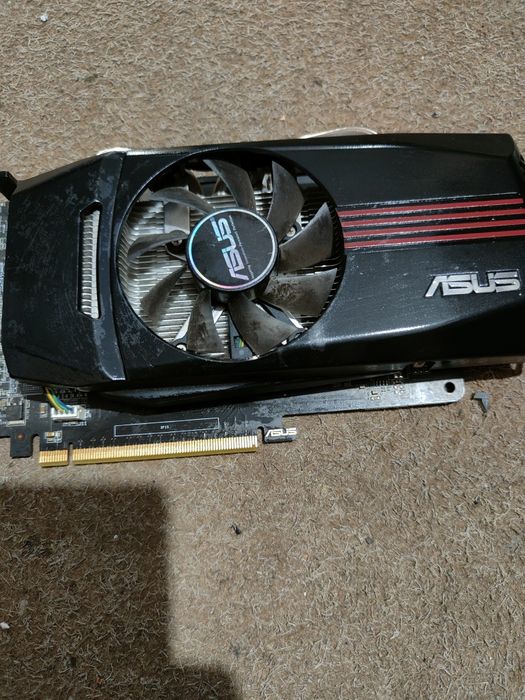 Placa video Asus GTX 650 Defecta