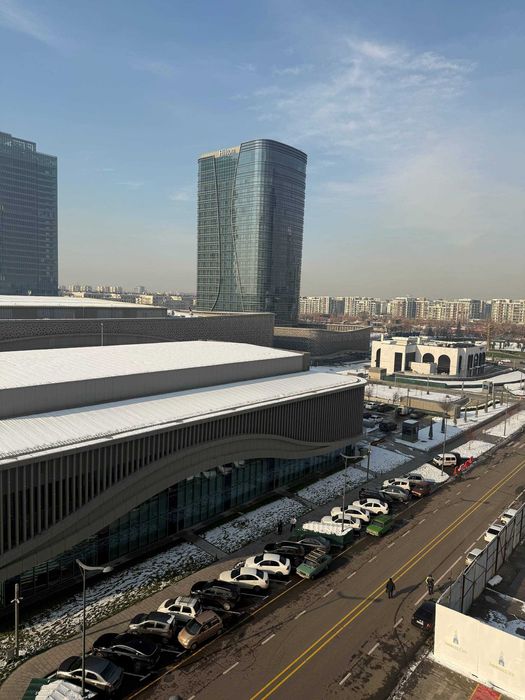 СРОЧНО ПРОДАЕТСЯ 2х ком квартира в Жк "Nest One" 40 м2 + балкон