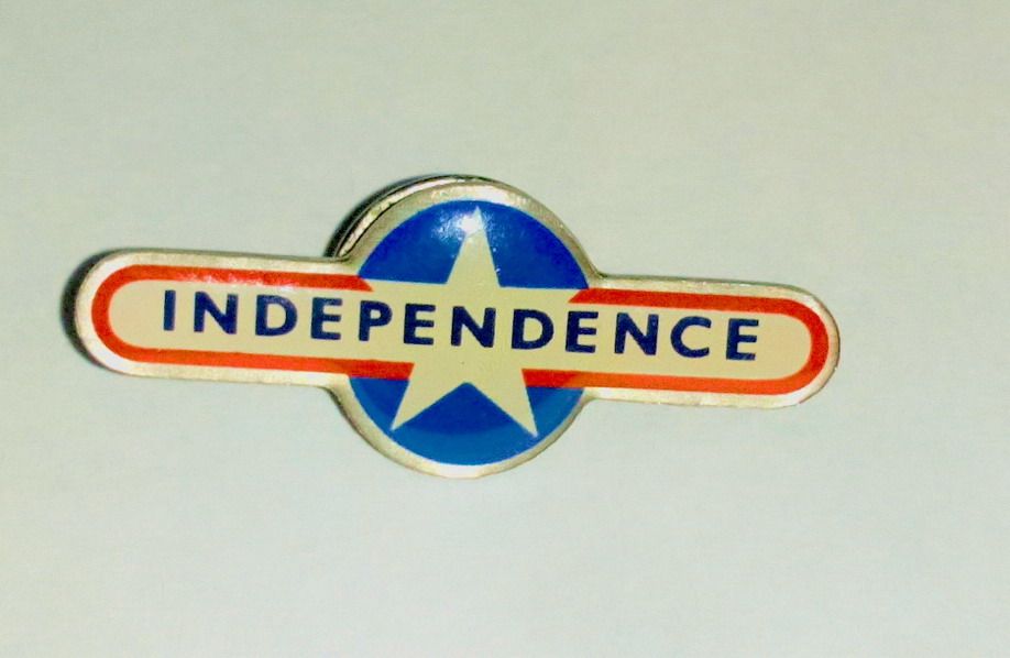 Set Insigne Susan - Independence firma tigari trabucuri