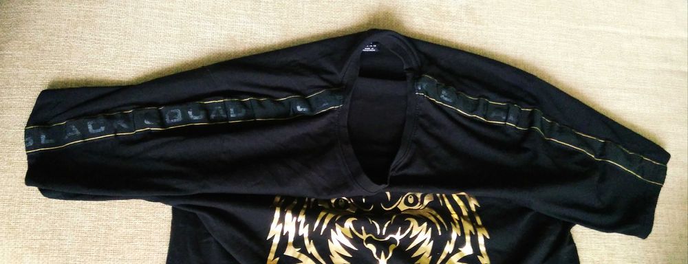 Тениска BLACK SQUAD размер XL.