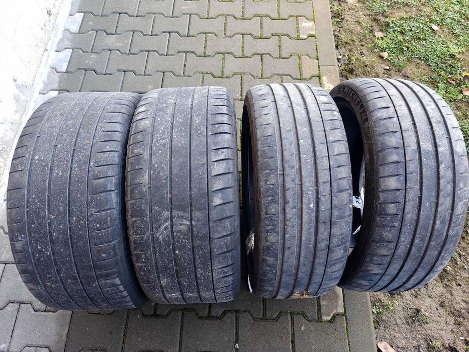4 бр Michelin Pilot Sport 4s, 19"