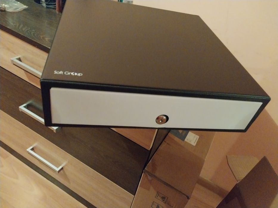 Касса новая для для магазинов