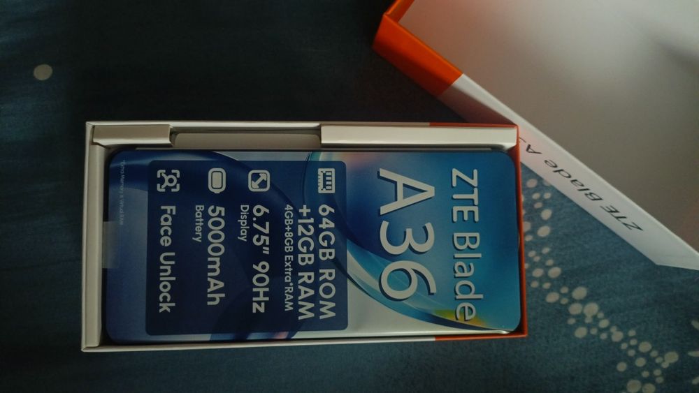 Продам телефон новый