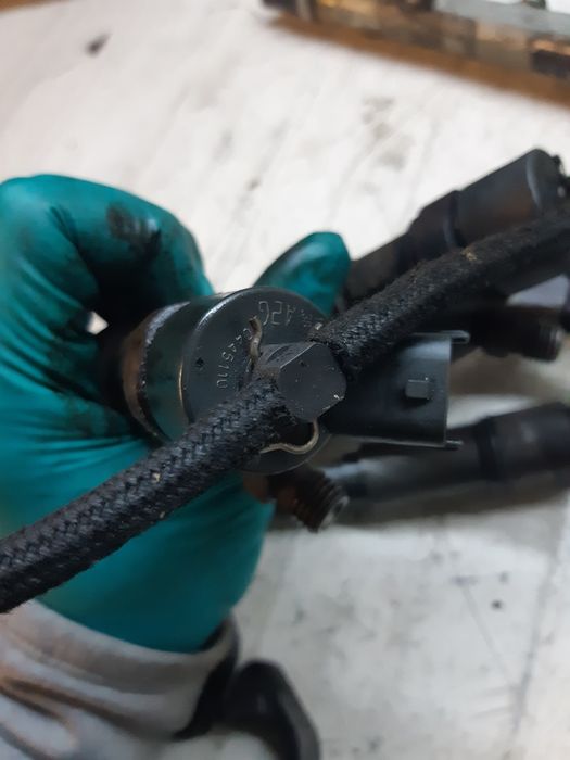 Rampa senzor injectoare bmw x5 e53 3.0d 184cp 100lei buc