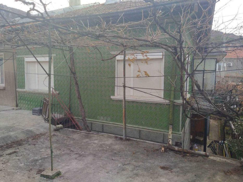 Продава се Къща в Кричим - 178 кв.м за 298 €/кв.м - Снимка #3