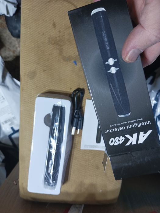 детектор  ищет камер gps