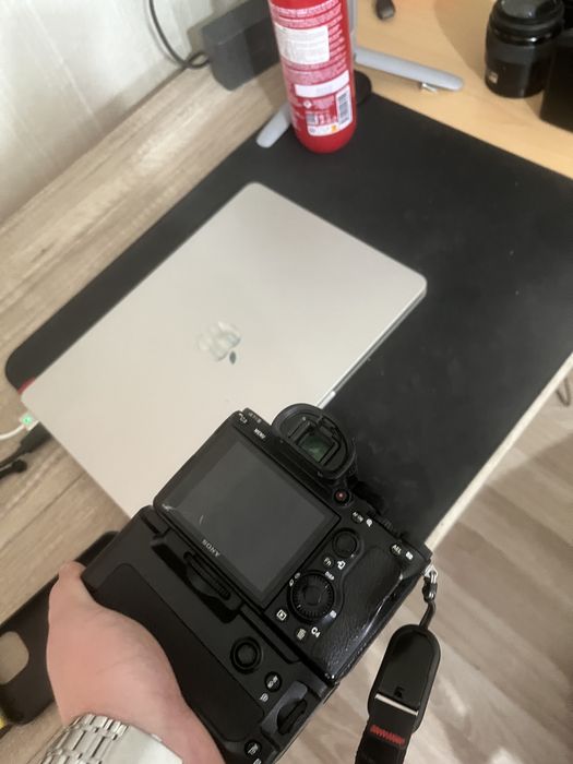 Sony  A7RIII  bundle