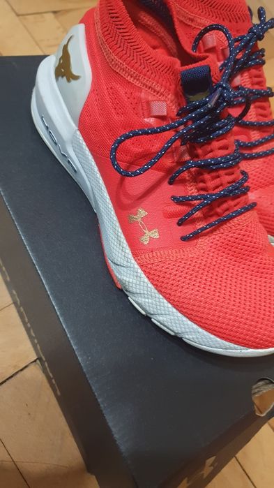 Маратонки Under Armour -36.5 ном.