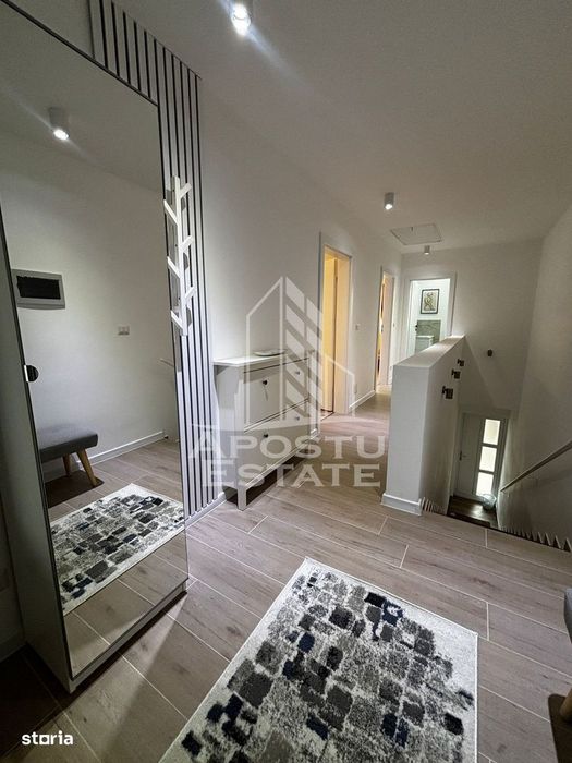 Apartament cu 3 camere,loc de parcare, prima inchiriere, Dumbravita