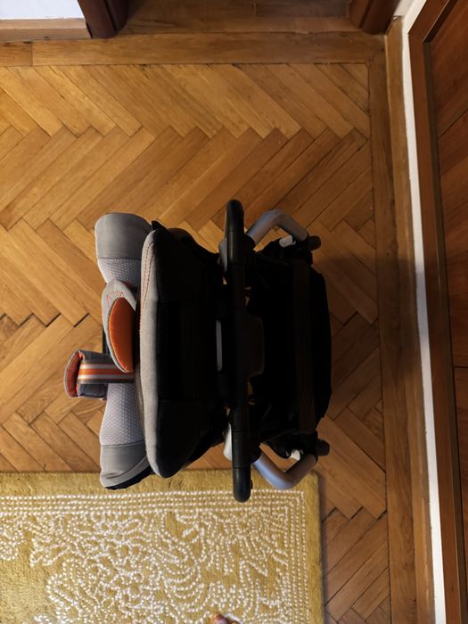 Cybex Eezy S Twist 2 | Rotire 360° | Compact | Până la 22 kg