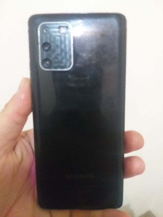 Samsung s10 light