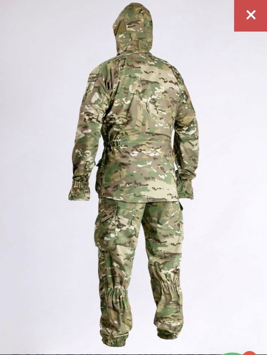 Камуфляжный костюм