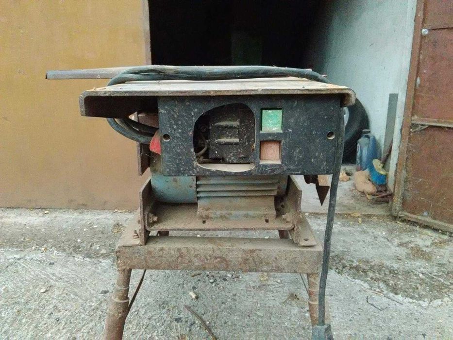 Много Запазен Български Абрихт производство на Рачо Ковача гр. Габрово